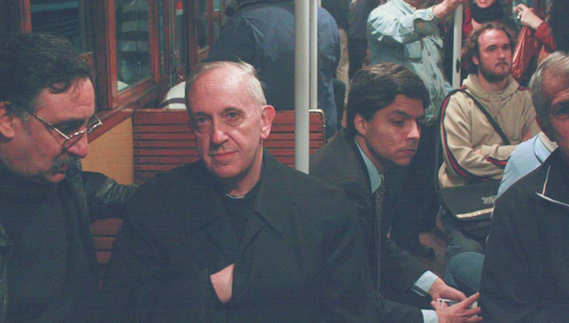 Papa Francesco_bergoglio_giovani_metro_pellegrino_buenos aires